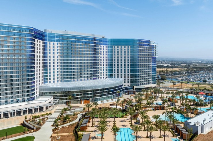 Gaylord Pacific Resort & Convention Center Opens in California