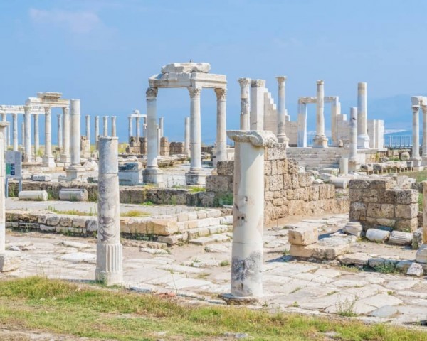 Greek Tourism Represents a Safe Haven