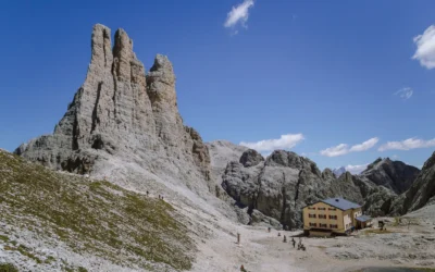 How To Hike To The Vajolet Towers (Map & Instructions)